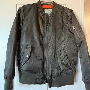 Levi Women’s Strauss MA-1 Fighter Bomber Jacket Green Size S